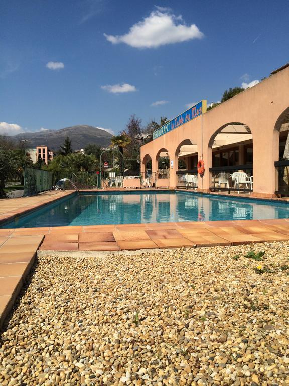 Mas De Vence - Hotel-Restaurant Екстериор снимка