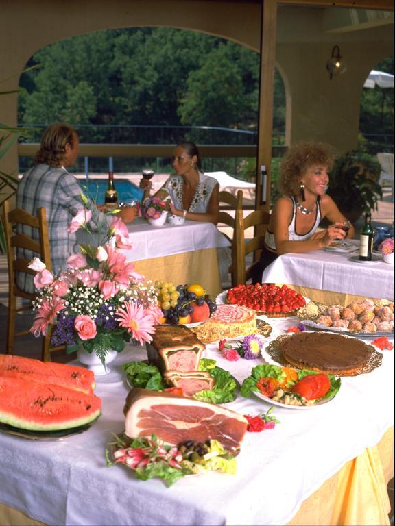Mas De Vence - Hotel-Restaurant Екстериор снимка